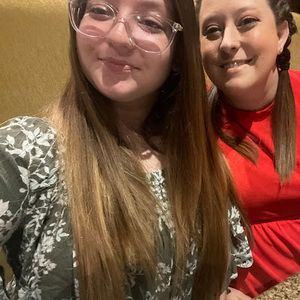 Meet your Posher, Skylar